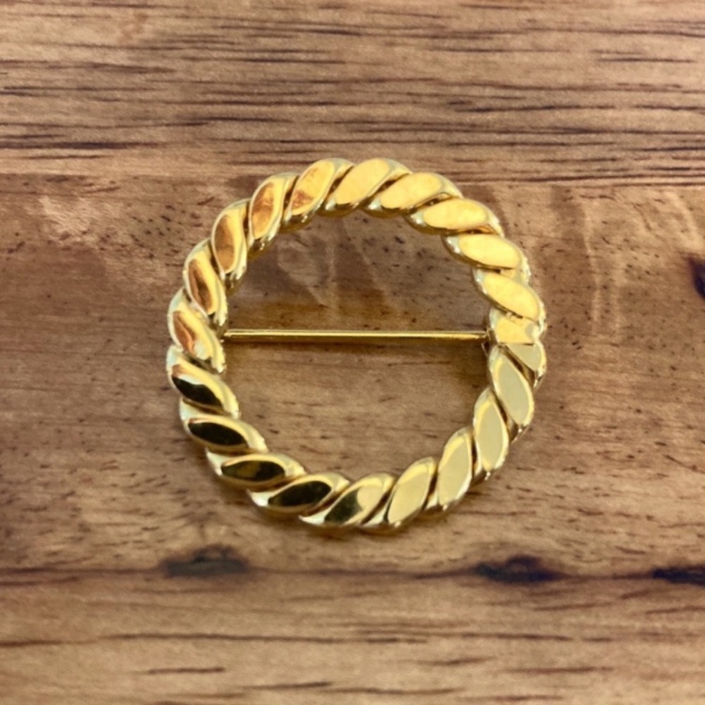 Gold Toned Metal Brooch